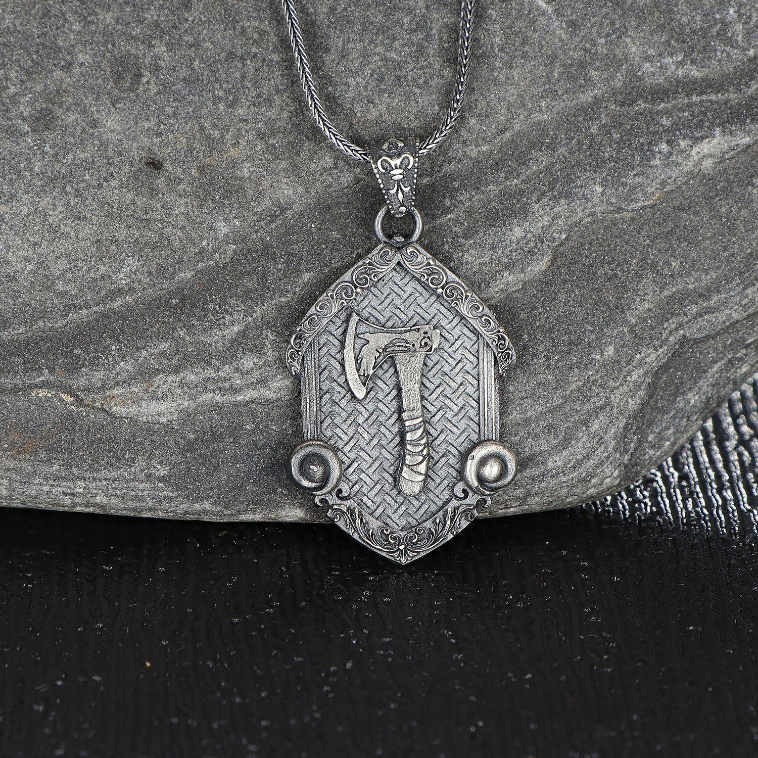 925K Sterling Silver Axe Necklace | Wadlyn (WTE-150)